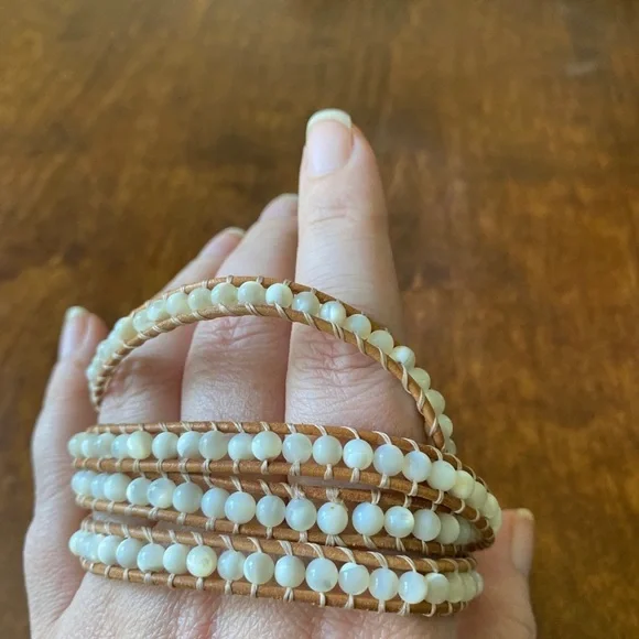 Handmade Leather & Mother of Pearl Beads Wrap Bracelet - Picture 6 of 6